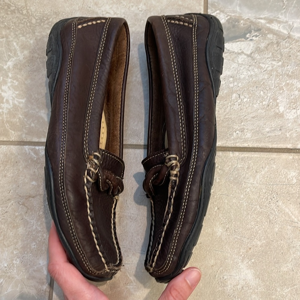 L.L. Bean Leather Driving Moccasin Vibram Sole 8 Fisherman Comfort - Picture 2 of 7